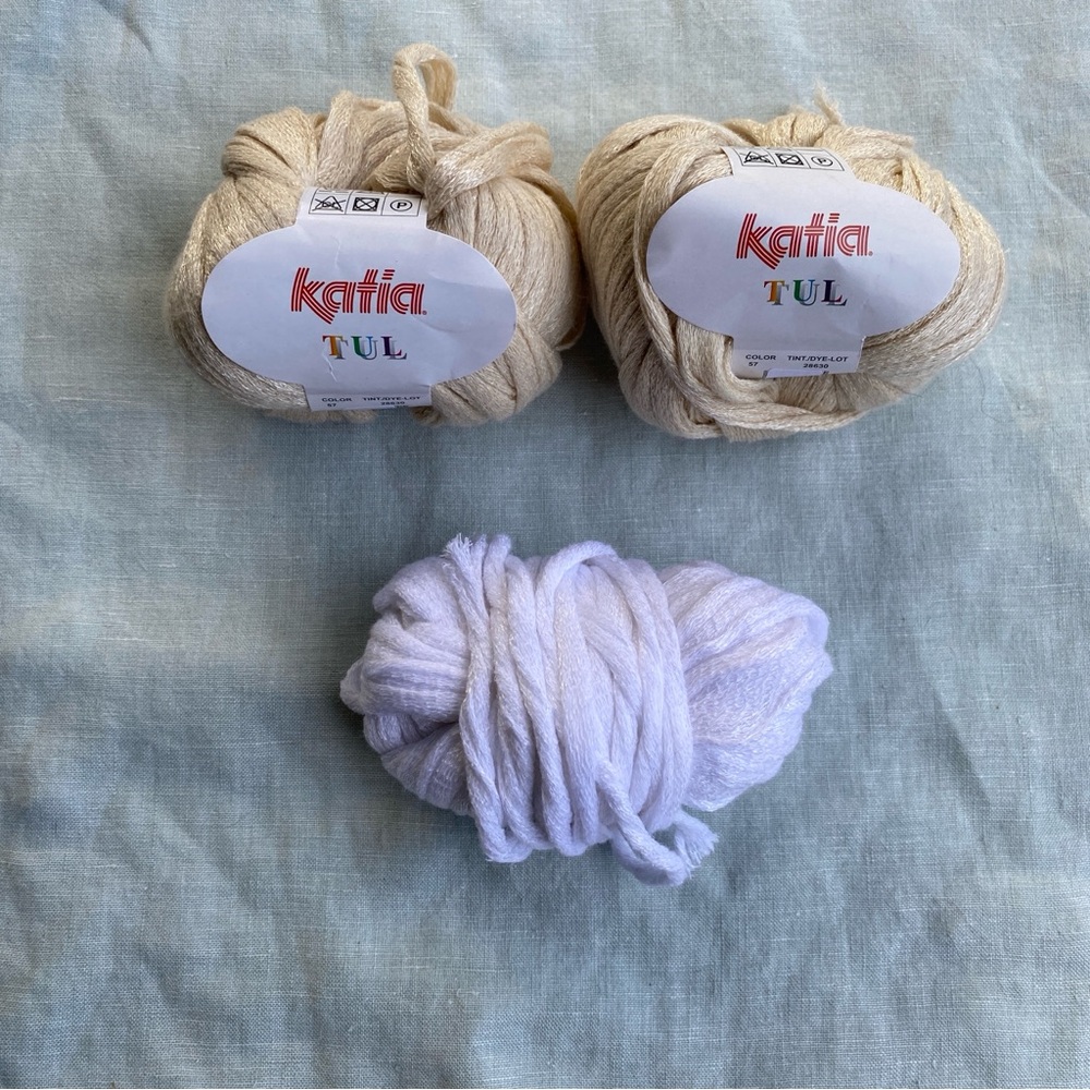 Lot of 2 NWT Katia Tul woven cotton nylon ecru 50g 27y yarn balls